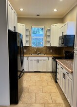 405 S 8th St in Coos Bay, OR - Foto de edificio - Building Photo