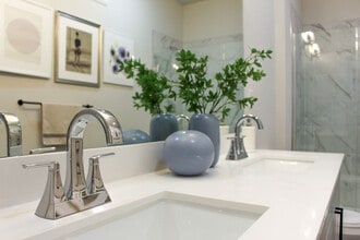 Silo Creek Apartments in Lafayette, LA - Building Photo - Building Photo