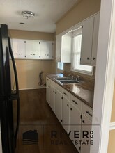 520 W Collier Ave in Florence, AL - Building Photo - Building Photo