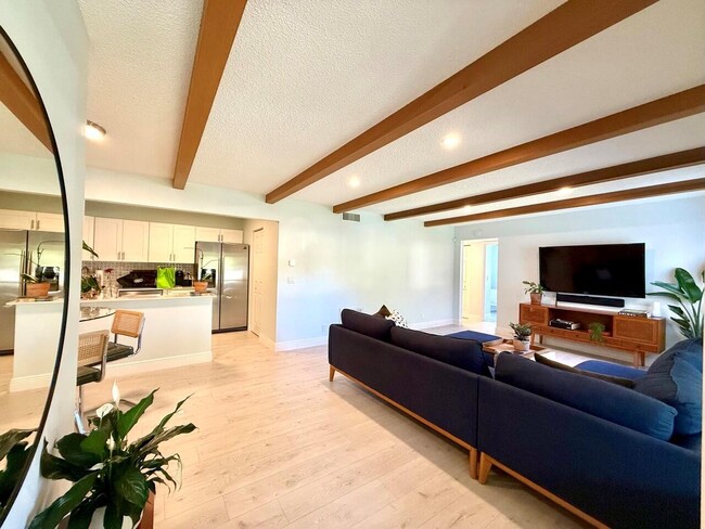 4765 Sable Pine Cir, Unit D2 in West Palm Beach, FL - Foto de edificio - Building Photo