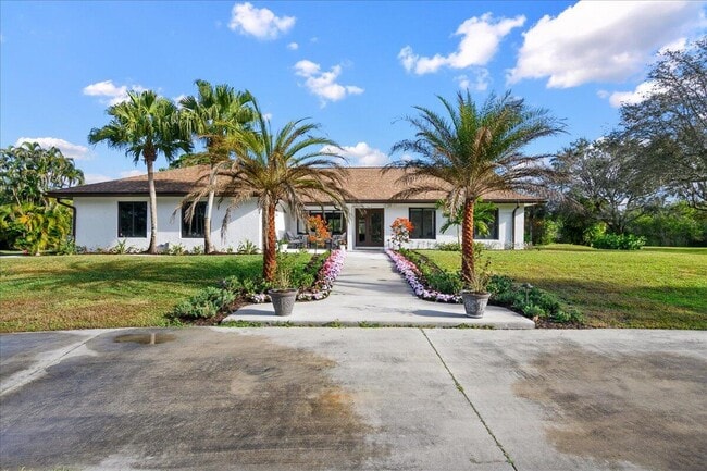 16748 Fox Trail Ln in Loxahatchee, FL - Building Photo - Building Photo