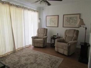 5270 Villa Majorca Ct in Sarasota, FL - Building Photo - Building Photo