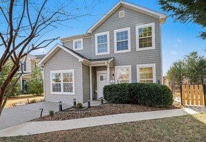 6 Hillrise Ct in Greensboro, NC - Building Photo