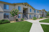 Bridgewood Crossing in Fresno, CA - Foto de edificio - Building Photo