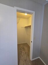 1709 S Lyle St in Kennewick, WA - Building Photo - Building Photo