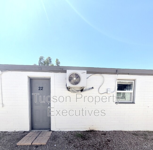 property at 234 E 32nd St