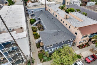 1250 E 1st St in Long Beach, CA - Building Photo - Building Photo
