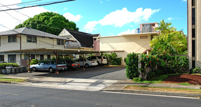 1641 Young St in Honolulu, HI - Building Photo - Building Photo