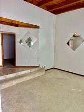 4976 Quail Ridge Dr NW in Albuquerque, NM - Foto de edificio - Building Photo