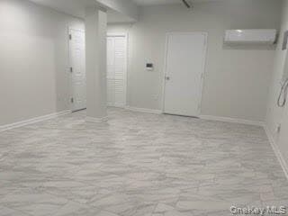 94 4th Ave in Bay Shore, NY - Building Photo - Building Photo