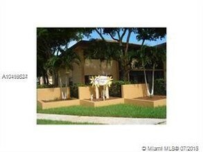 18965 NW 62nd Ave-Unit -202 in Hialeah, FL - Building Photo - Building Photo