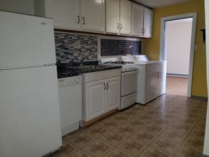 1134 Rodman St, Unit G in Philadelphia, PA - Building Photo - Building Photo