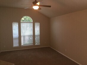 6233 Brooklynn Dr in Fort Worth, TX - Building Photo - Building Photo