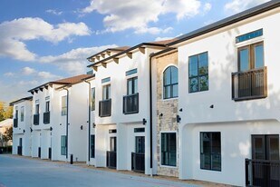 1514 E 15th St, Unit 10 in Plano, TX - Building Photo