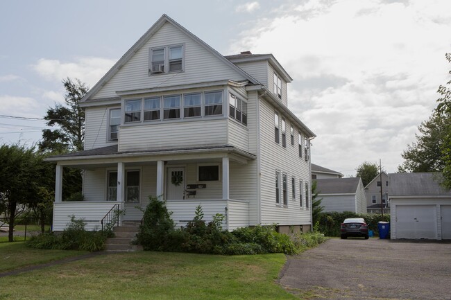 289 Halley Ave in Fairfield, CT - Building Photo - Building Photo