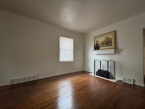 18667 Algonac St in Detroit, MI - Building Photo - Building Photo