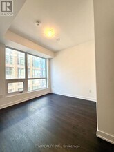 15 Richardson St in Toronto, ON - Building Photo - Building Photo