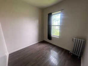 636 Sheffield Ave in Brooklyn, NY - Building Photo - Building Photo