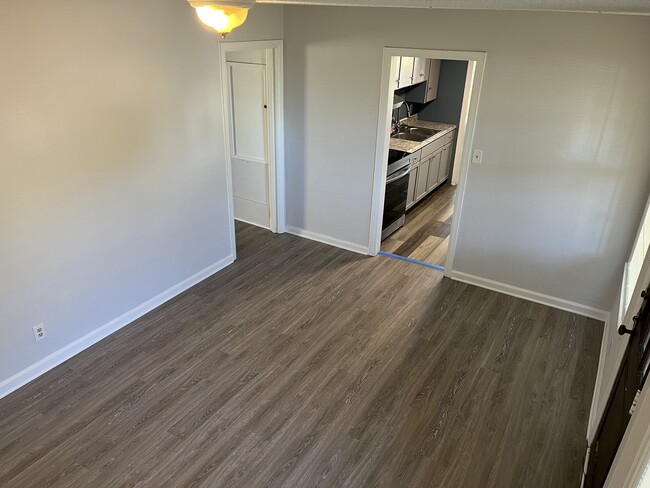 1013 W Chase St in Pensacola, FL - Building Photo - Building Photo