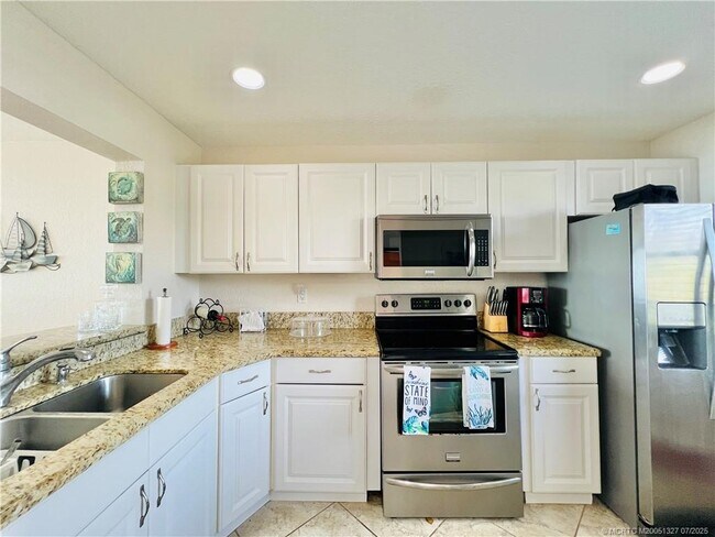 property at 4250 N Hwy A1A