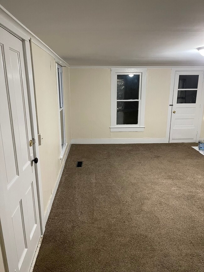 215 N Irvine St in Warren, PA - Building Photo - Building Photo