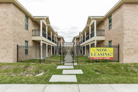 Tri-Gen Construction - University Apartments in Weslaco, TX - Building Photo - Building Photo