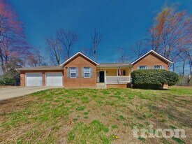 11480 Horseshoe Trail in Lusby, MD - Building Photo