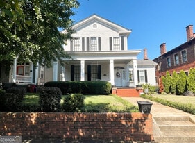 305 Orange St in Macon, GA - Building Photo