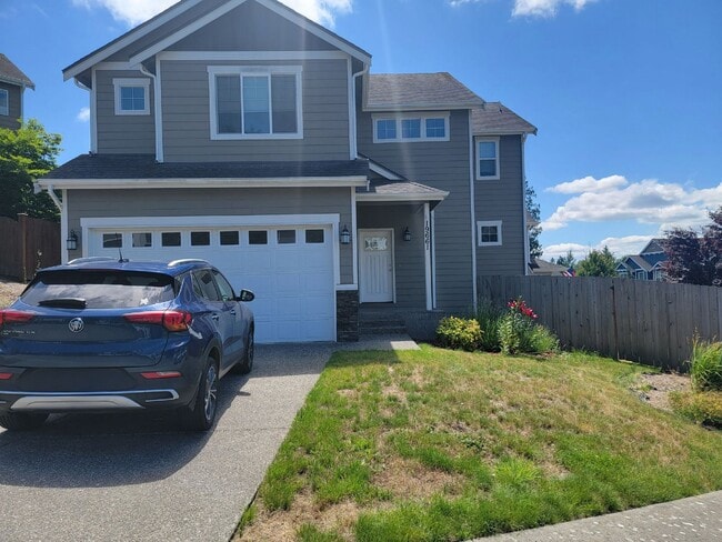 property at 19661 Rosebud Pl NE