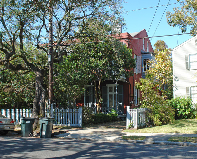 2317 Magazine St in New Orleans, LA - Foto de edificio - Building Photo