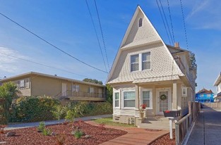 1111 Regent St in Alameda, CA - Foto de edificio - Building Photo