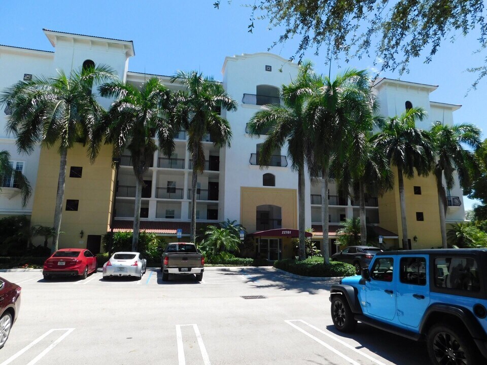 22701 Camino Del Mar in Boca Raton, FL - Building Photo