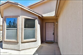 11613 Ochre Bluff Ln in El Paso, TX - Building Photo - Building Photo