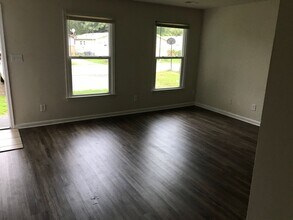 326-328 Mary St in Hampton, VA - Building Photo - Building Photo