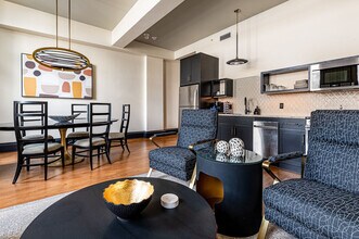 1011 Canal St, Unit SI FL4-ID1513952P in New Orleans, LA - Foto de edificio - Building Photo