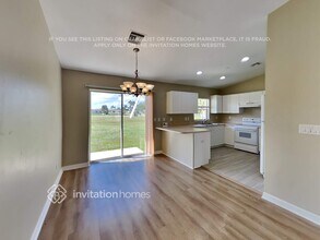 3330 SE 15th Pl in Cape Coral, FL - Building Photo - Building Photo