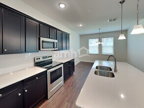 6202 Little Blf Cir in Mascotte, FL - Building Photo - Building Photo