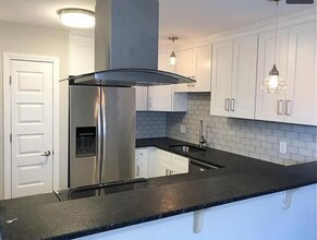 281 Broad St in Bridgeport, CT - Building Photo - Building Photo