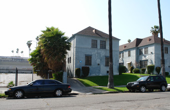 Normandie Terrace in Los Angeles, CA - Building Photo - Building Photo