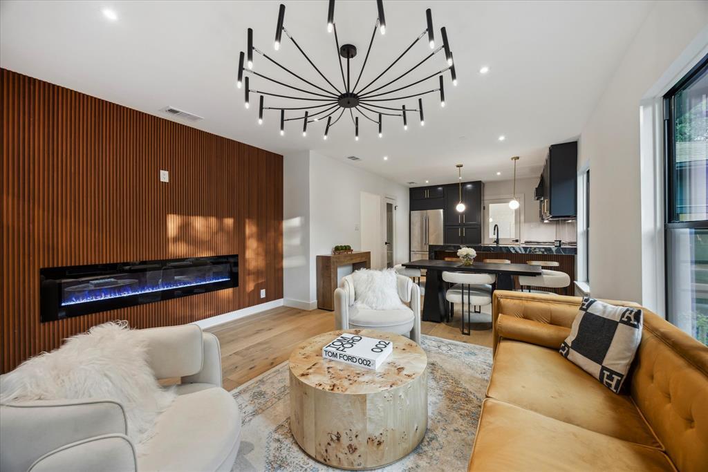 1121 Reagan Terrace in Austin, TX - Building Photo