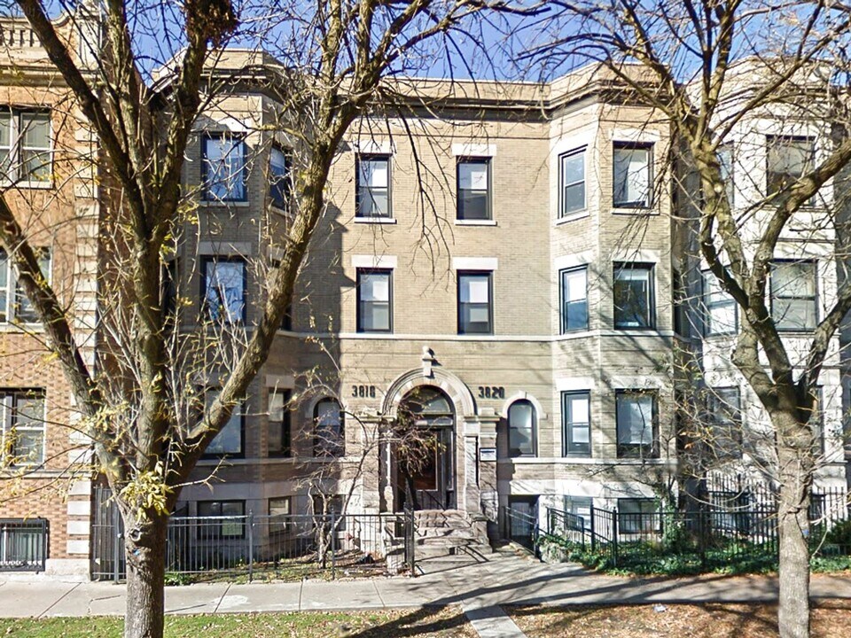 3820 N Sheffield Ave, Unit 3820-3 in Chicago, IL - Foto de edificio