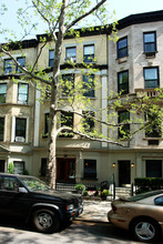 123 W 88th St in New York, NY - Building Photo - Building Photo