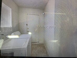 6505 Aberdeen Ln in Las Vegas, NV - Building Photo - Building Photo