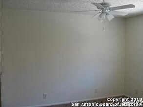 4710 Oakfield Way in San Antonio, TX - Building Photo - Building Photo