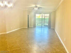 9181 Glenforest Dr in Naples, FL - Building Photo - Building Photo
