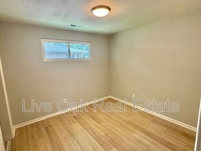 314 Woodview Ave in Norfolk, VA - Building Photo - Building Photo