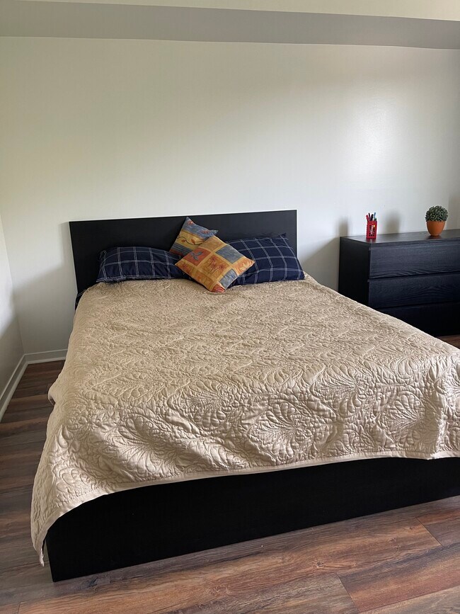 113 Lalande Rue in Longueuil, QC - Building Photo - Building Photo