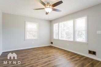 706 Pond St in Clayton, NC - Building Photo - Building Photo