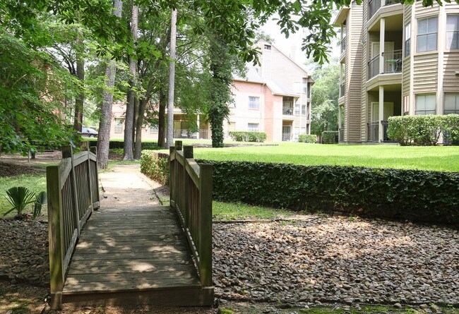 Chasewood Apartments photo'