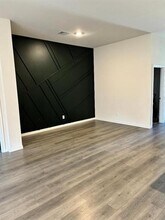 10306 Twisting Spgs Dr in Krugerville, TX - Building Photo - Building Photo